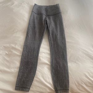 Lulu Lemon Wunder Under